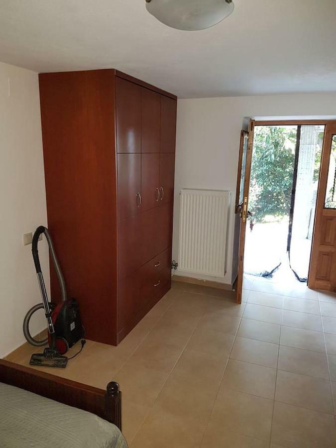 Holiday Home Dionysis Chorefton Extérieur photo